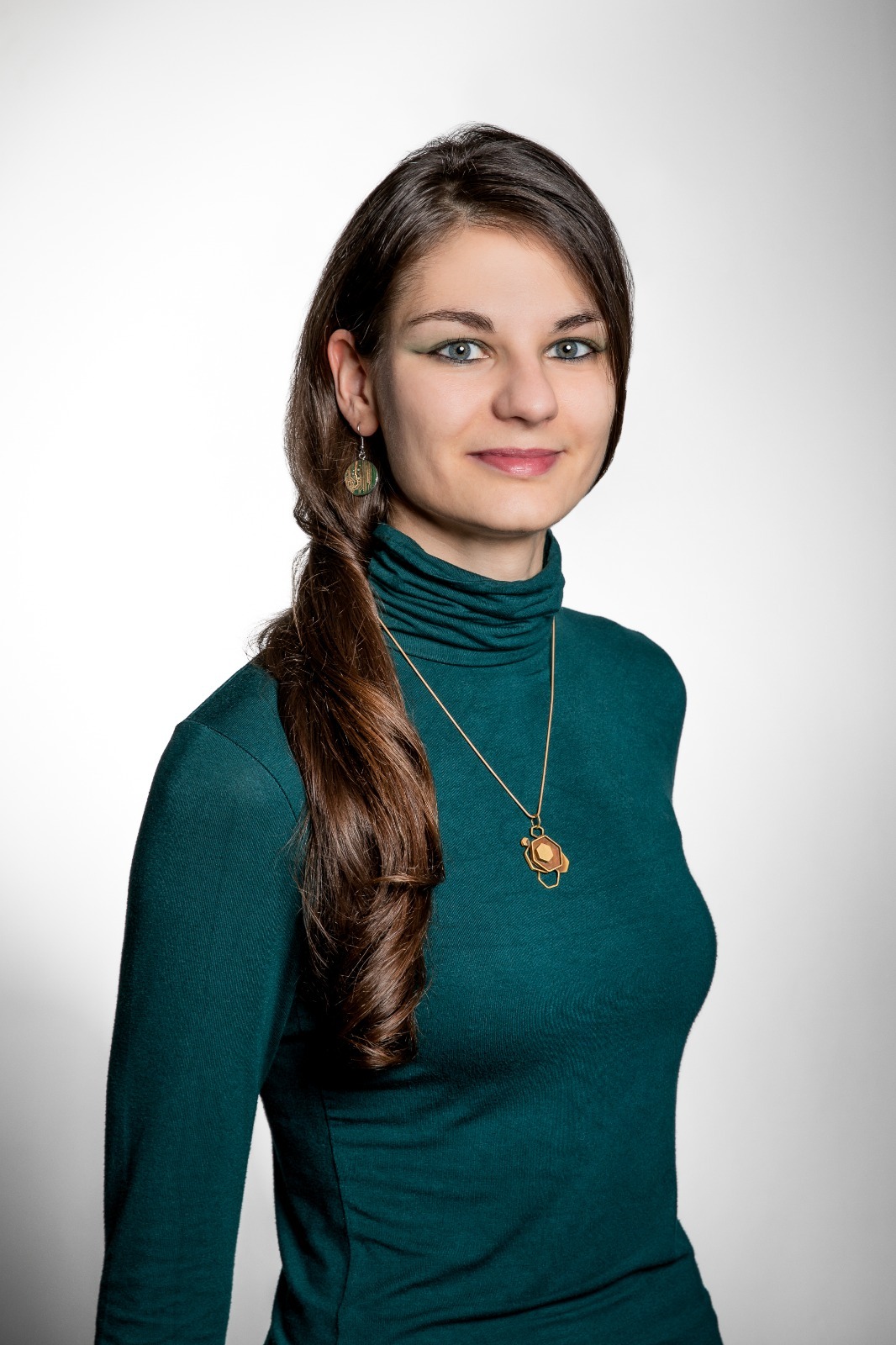 Maria P. - amazing bellydance classes - Testimonial OT pur - Move your Belly in Frankfut