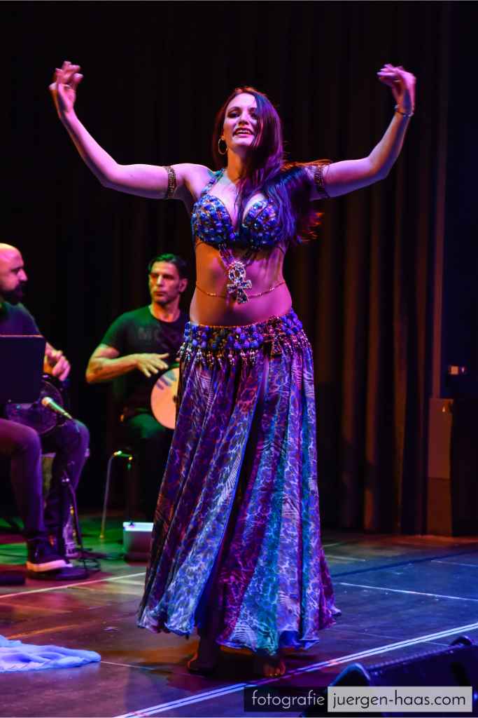 Nadine Hassanin - Workshops in Frankfurt & online - Oktober 2026 - Foto: J. Haas